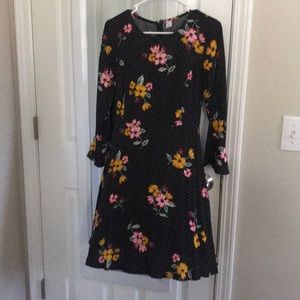 Floral old navy dress size M
